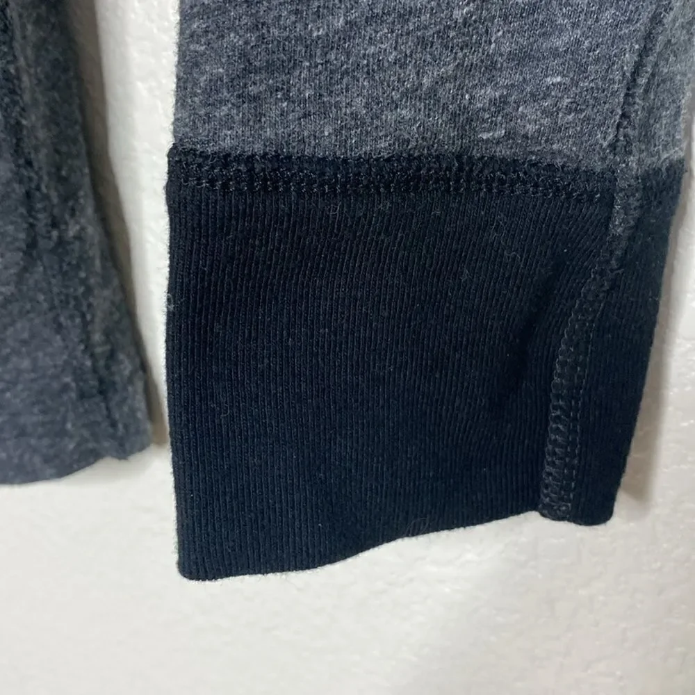 J CREW Men’s Long Sleeves Charcoal/ Black Henley Size M